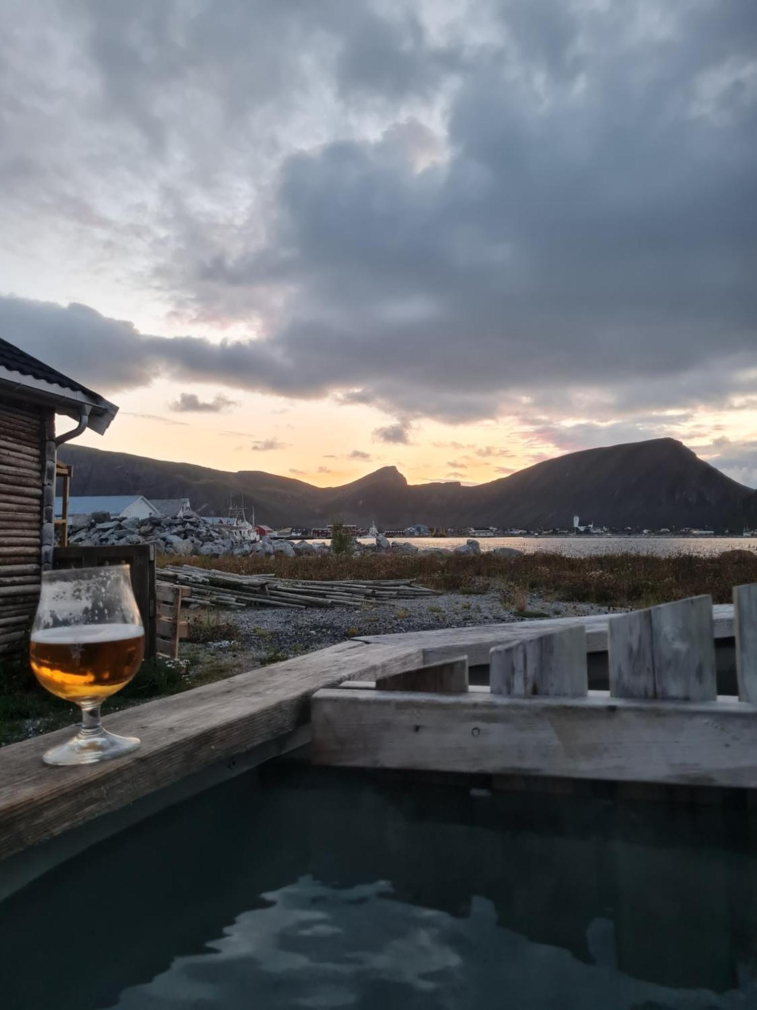 Lofoten Vaeroy Bryggehotell As Εξωτερικό φωτογραφία
